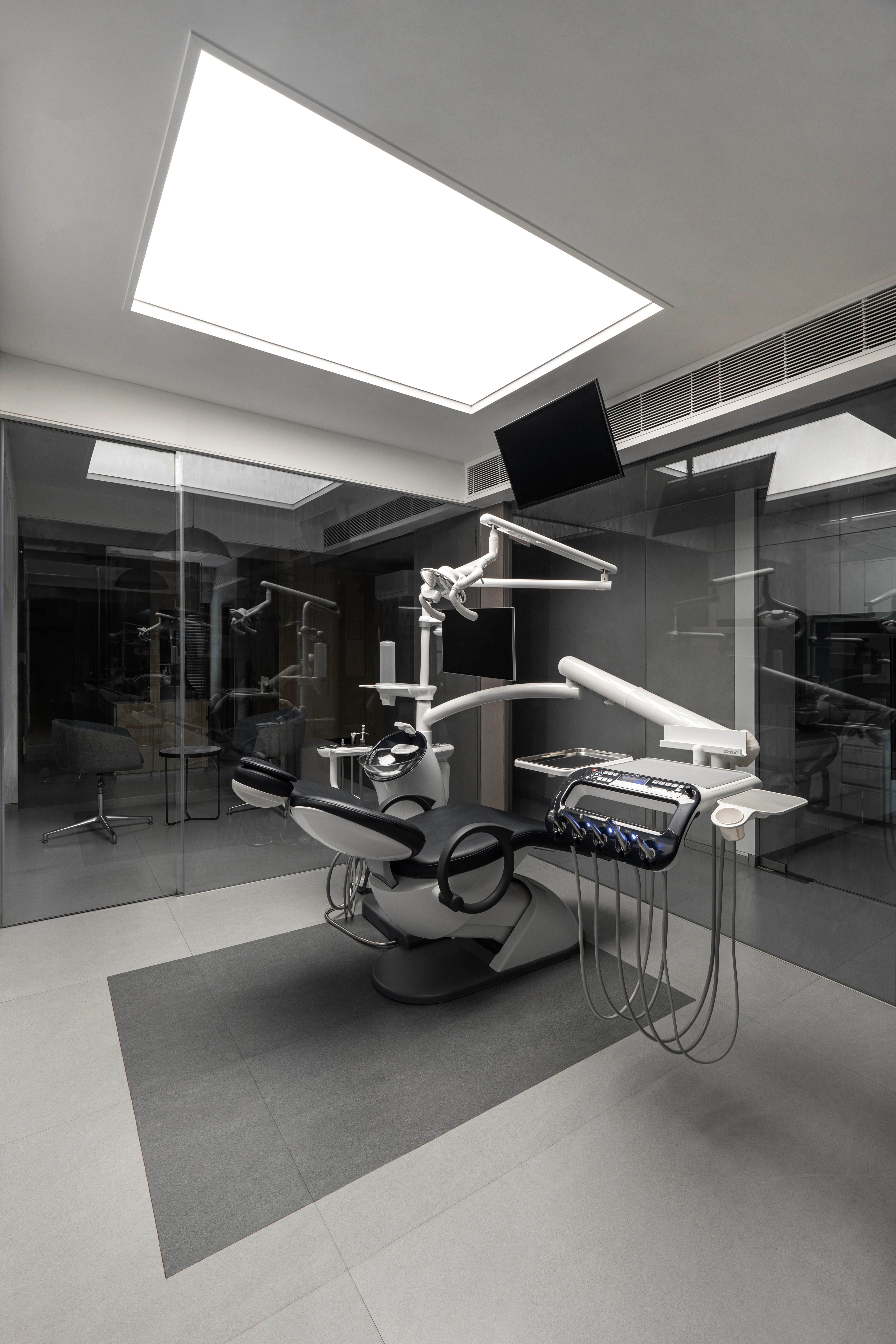 International Standard Dental Care at Four Seasons Dental Surat